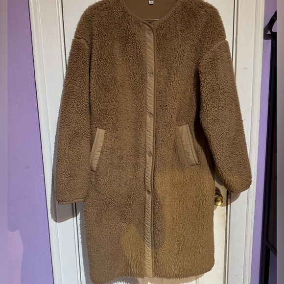 Uniqlo Teddy Bear Jacket Size Medium - Picture 4 of 8